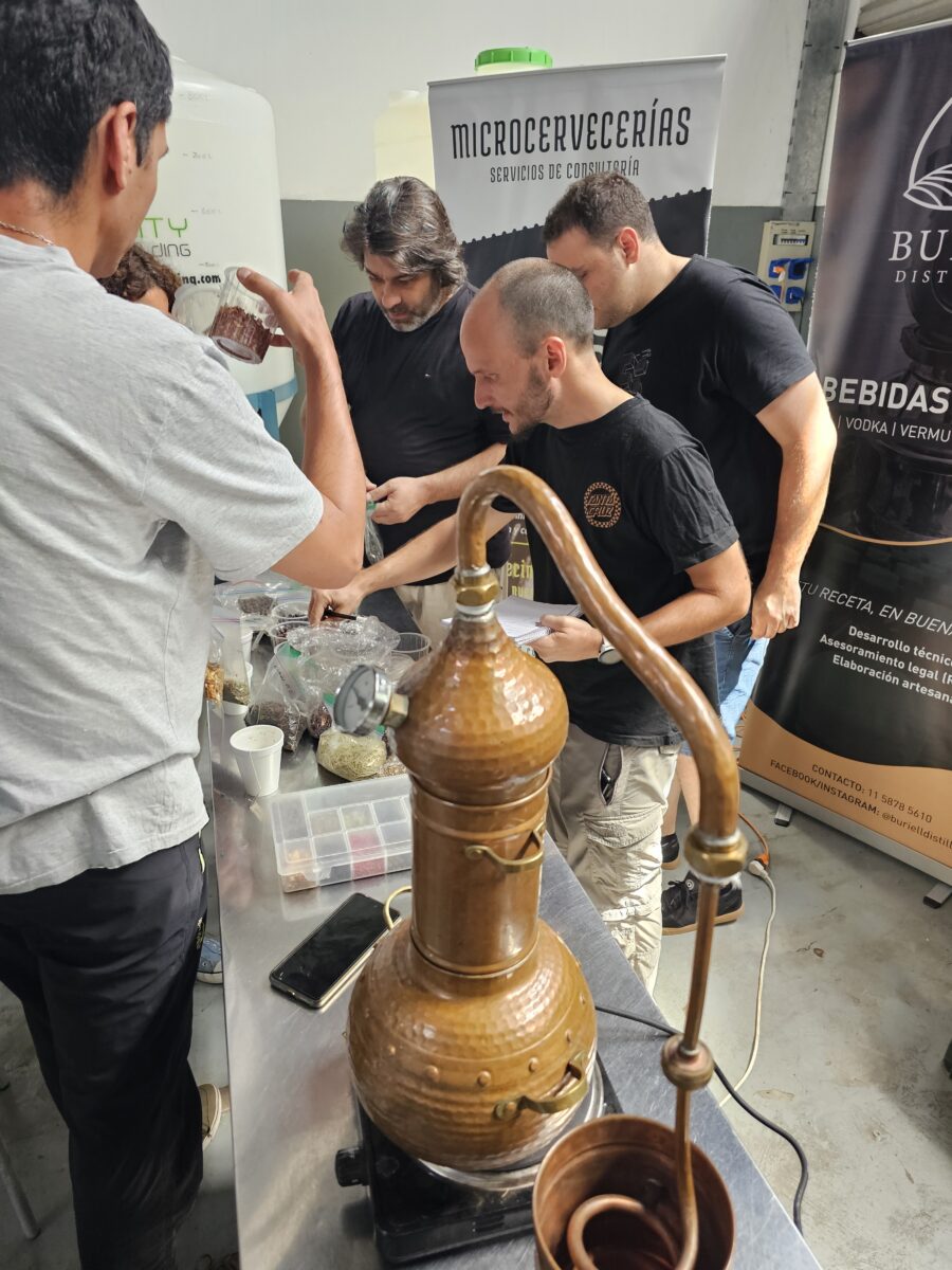 Curso de Elaboración de Gin